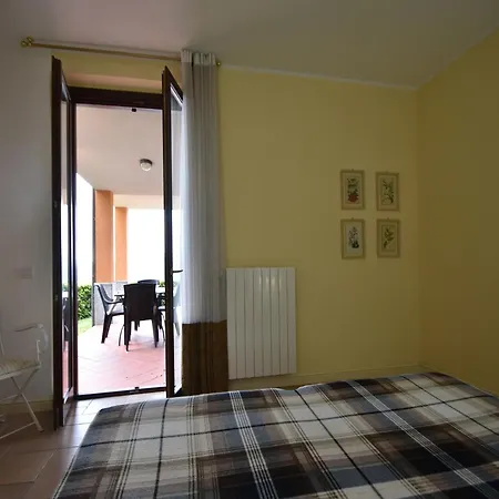 Apartman Apartment By Lake Maggiore With Pool, Cleaning Included *