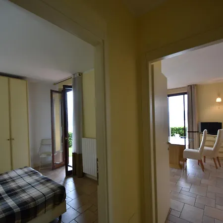 Apartman Apartment By Lake Maggiore With Pool, Cleaning Included *