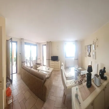 Belvilla By Oyo Vigneto A1, Cleaning Included Oggebbio